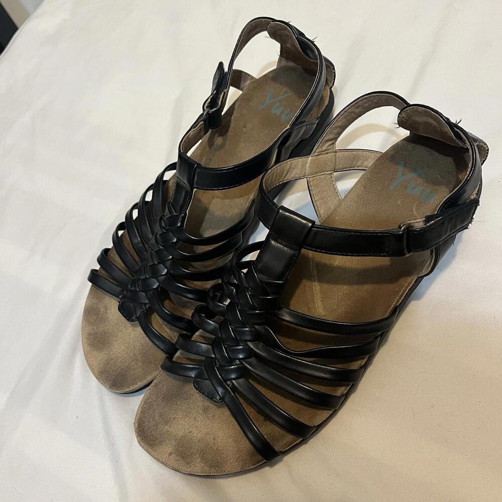 Yuu Women's Falisha Gladiator Sandals Black Strappy Adjustable Strap Size 9.5